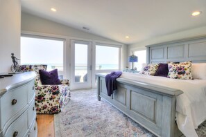 4 bedrooms, WiFi, bed sheets