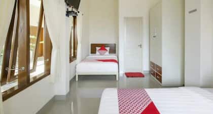 OYO 3314 Syariah House