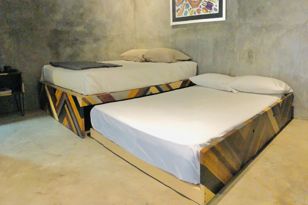 Camera con letto matrimoniale o 2 letti singoli | Wi-Fi gratuito
