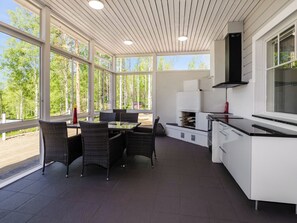 Uklassifisert bilde, 2 av 30, knapp