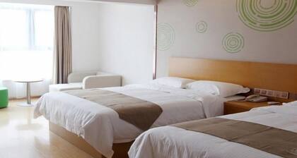 Greentree Inn Jinan Licheng District Fenghuang Road East High-speed Railway Station