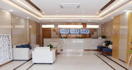 Greentree Inn Jinan Licheng District Fenghuang Road East High-speed Railway Station