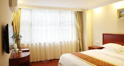 Greentree Inn Jinan Licheng District Fenghuang Road East High-speed Railway Station