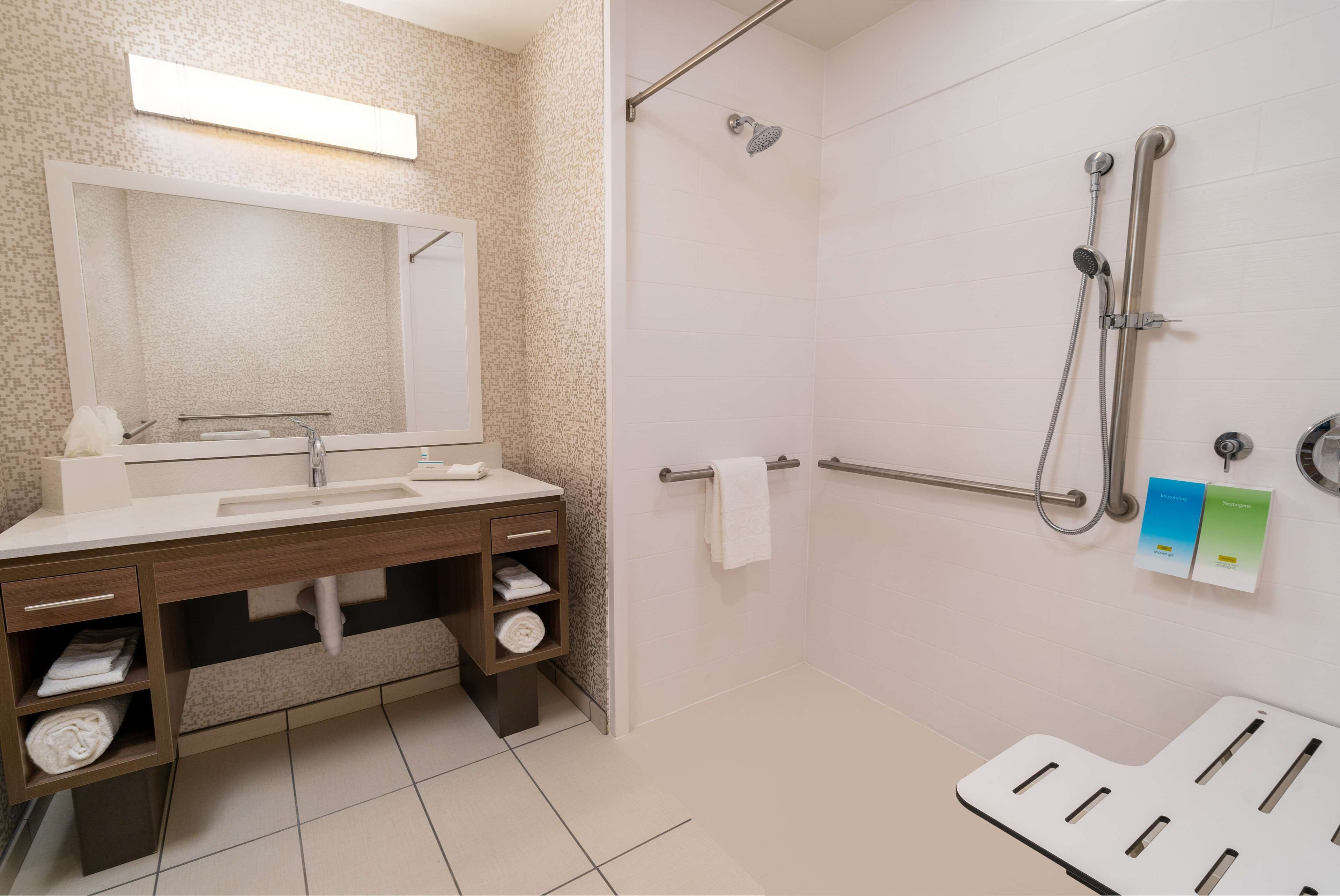 Bathroom shower