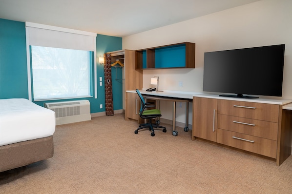 Room - Home2 Suites by Hilton Corona (Corona)