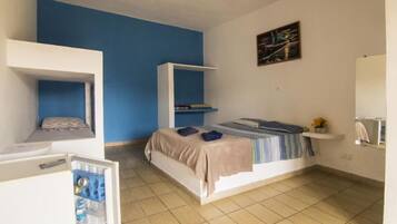 Standard Room | Free WiFi, bed sheets
