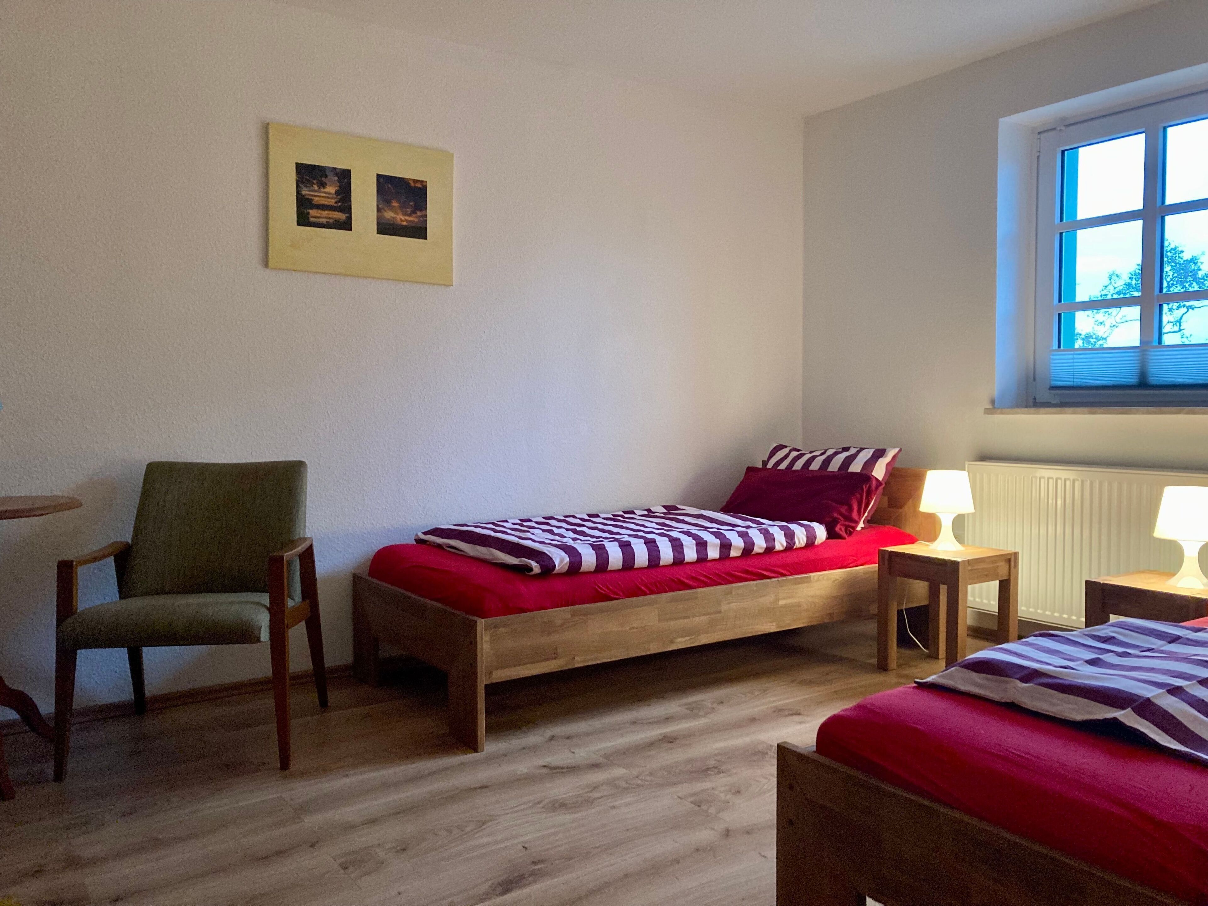 2 slaapkamers, reisbedje, wifi, beddengoed