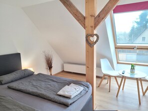 1 Schlafzimmer, Reisekinderbett, WLAN, Bettwäsche