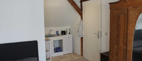 1 slaapkamer, reisbedje, wifi, beddengoed