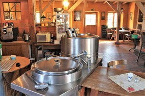 Dining - Holiday room 1 - RUMPELSTILZ baking and shower barn (Steinhagen)