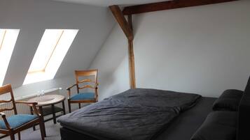 1 bedroom, travel crib, WiFi, bed sheets