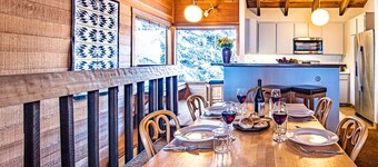 Snow Creek 1553 - Ski-in/Ski-out + Pool & Hot Tub