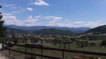 Vue depuis lâhĂ©bergement