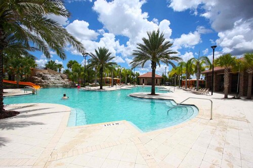 Luxury 4BR Townhome with Private Pool in Solterra Resort | Ground Floor Master | Minutes from Disney