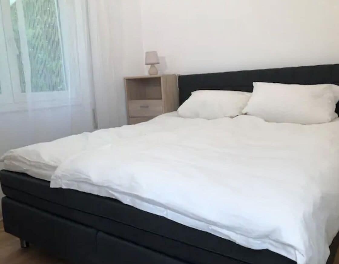 3 camere, ferro/asse da stiro, Wi-Fi