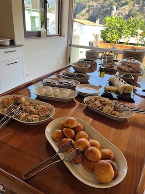 Petit déjeuner buffet compris tous les jours