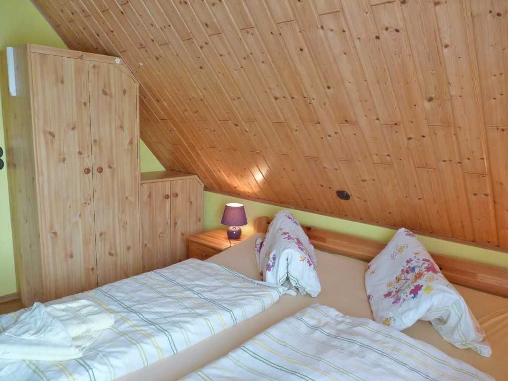 2 Schlafzimmer, Reisekinderbett, WLAN