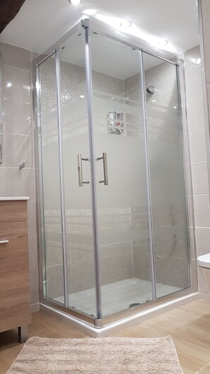 Doccia, bidet
