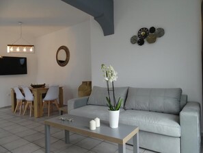 Interior - Santoriviera House (Santorini)