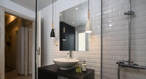 Apartment, 3 Schlafzimmer | Badezimmer | Dusche, kostenlose Toilettenartikel, Haartrockner, Handtücher