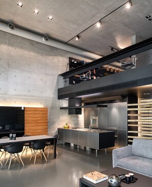 Villa, 4 Bedrooms | Living area | 20-inch flat-screen TV with cable channels, Smart TV - 500m² homm Villa in Kerameikos (Athens)