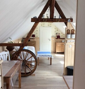 Imagen sin descripción, 3 de 18, botón