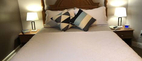 1 室のベッドルーム、WiFi (無料)、ベッドシーツ