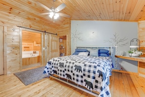 4 bedrooms, iron/ironing board, internet, bed sheets