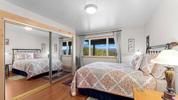 5 Schlafzimmer, Bügeleisen/Bügelbrett, kostenloses WLAN, Bettwäsche