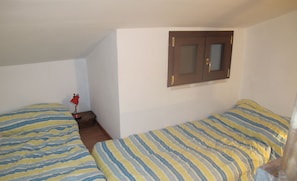 2 bedrooms