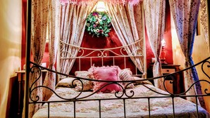 Unclassified image, 4 of 20, button - Rural house the Fifth of Malu Romantic hotel in Cuenca romantic getaways 3 (Valeria)