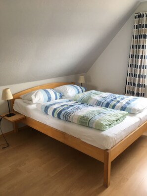 1 Schlafzimmer, WLAN, Bettwäsche