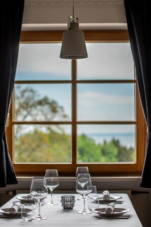 Café da manhã feito na hora todos os dias (EUR 22 por pessoa) 