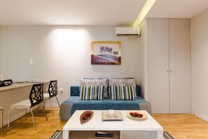 Apartment | Living room | Flat-screen TV - Apartment Near Acropolis (Athens)
