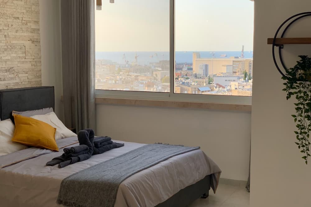 Maya Guest House Panoramic Sea&City view