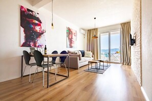 Comfort Apartment | Living area
