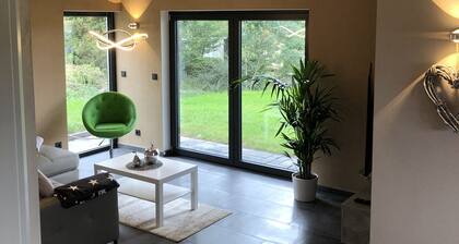 Luxuriöses Ferienhaus am Knorreichenstieg Edersee