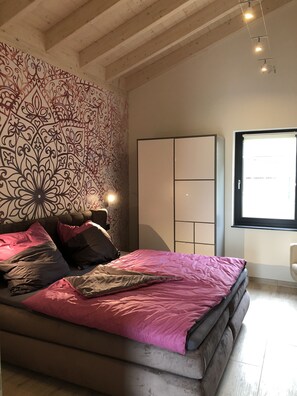 2 habitaciones, wifi gratis y ropa de cama 