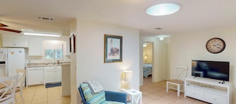 Georgia Tabby Duplex Unit A 2 bedroom, 1 bathroom