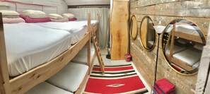 1 bedroom, desk, free WiFi, bed sheets