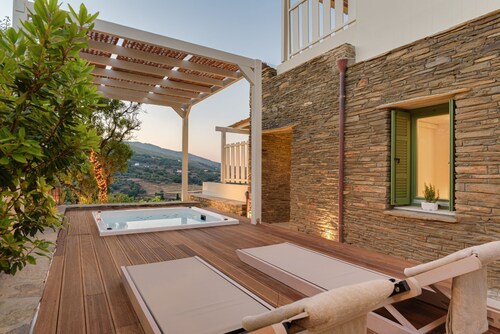 Gardenia Suite by Casa Di Fiori Andros Suites