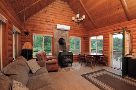 Living area. Cozy Lakeview Chalet