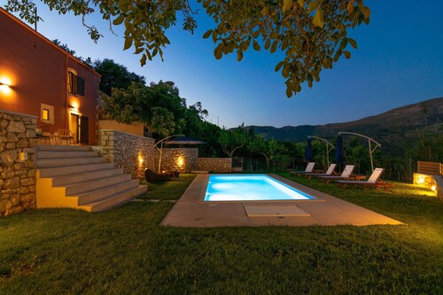 River view Villa, Private pool, near Rethymno