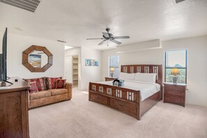 3 bedrooms, iron/ironing board, free WiFi, bed sheets - Experience luxury at Sedona Star View, a 3-bed home with stunning red rock views. (Sedona)