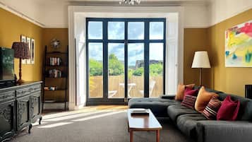 TV, DVD player, books