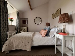 2 Schlafzimmer, Bügeleisen/Bügelbrett, Reisekinderbett, WLAN