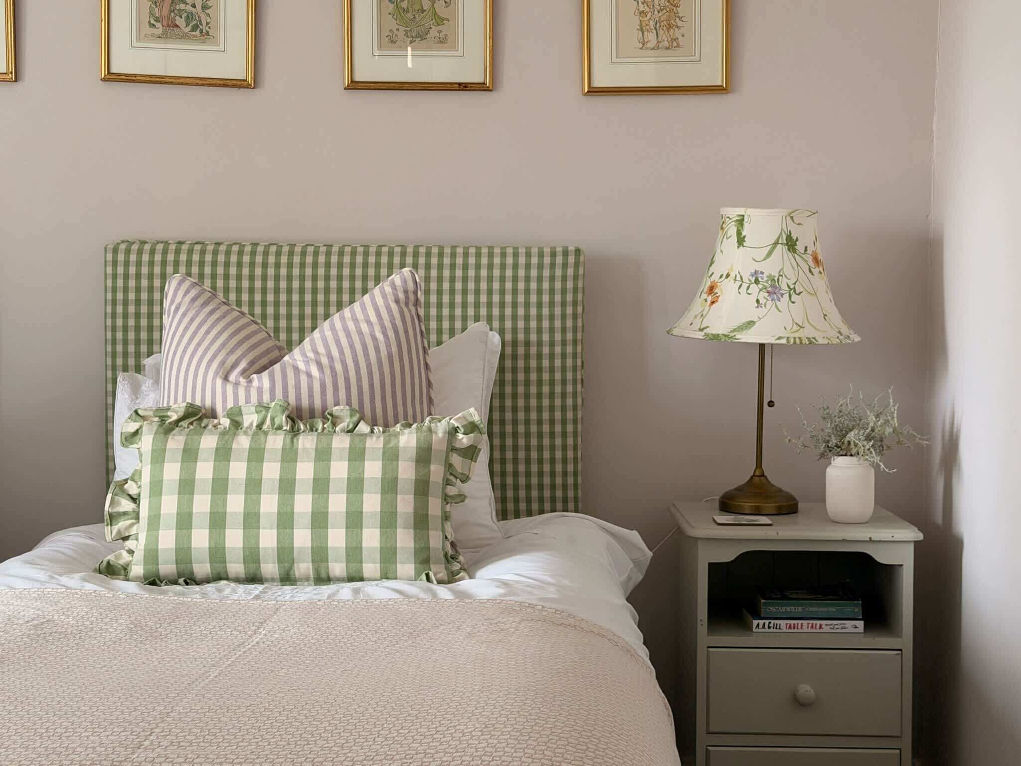 2 bedrooms, iron/ironing board, travel crib, WiFi