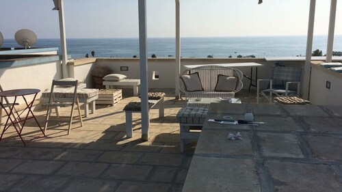 The window to the sea
