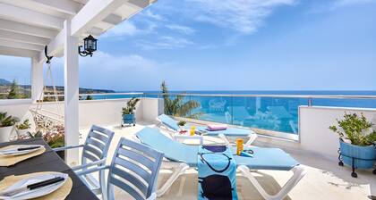 Modern Apartment, sunny, with a unique view of the Cretan sea!!!