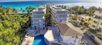 New 1 Bed Ocean View Apt. 402A